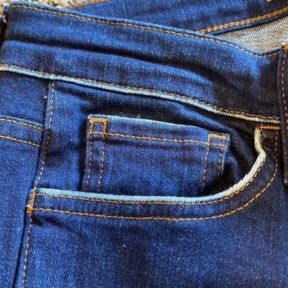 Flying Monkey Dark Denim Skinny Jeans w/ Buttons at the Ankles & Bleached Edges - Picture 5 of 8